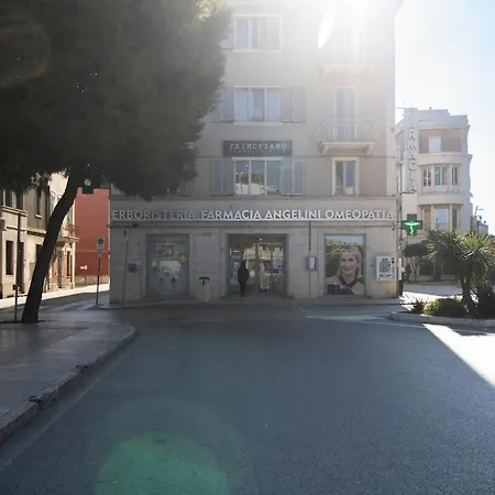 Vicino Al Mare Centro, Ac Con Ascensore *