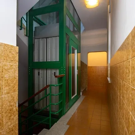 Vicino Al Mare Centro, Ac Con Ascensore *