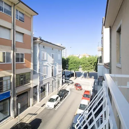 Vicino Al Mare Centro, Ac Con Ascensore *